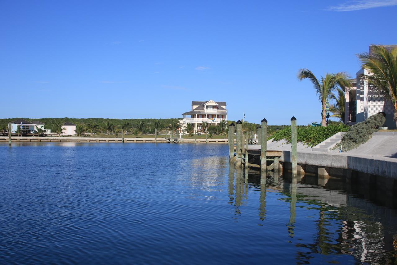 The Sandpiper Inn Crossing Rocks 外观 照片